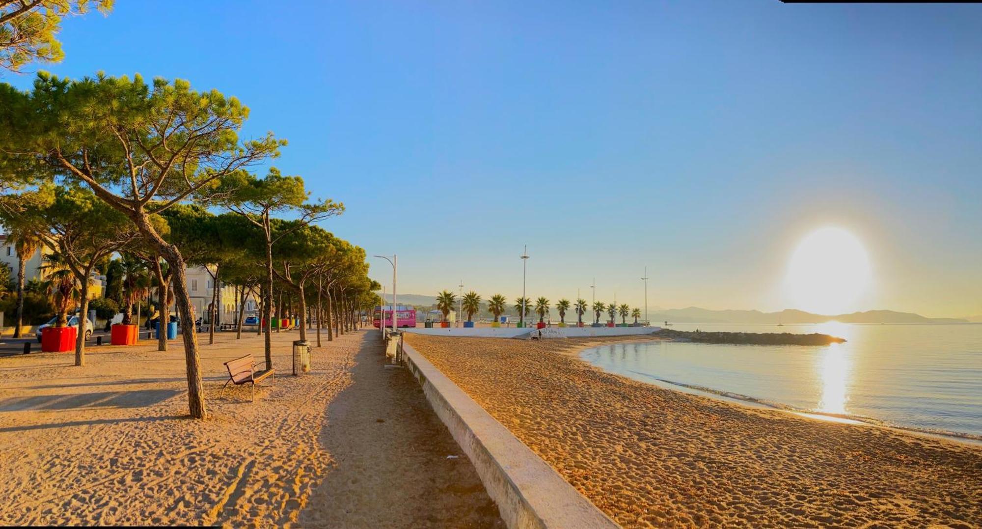Blue Summer Vibes Appartment For 4P, Ac, Parking, Beachfront, Spa Access -5 La Ciotat Exterior photo
